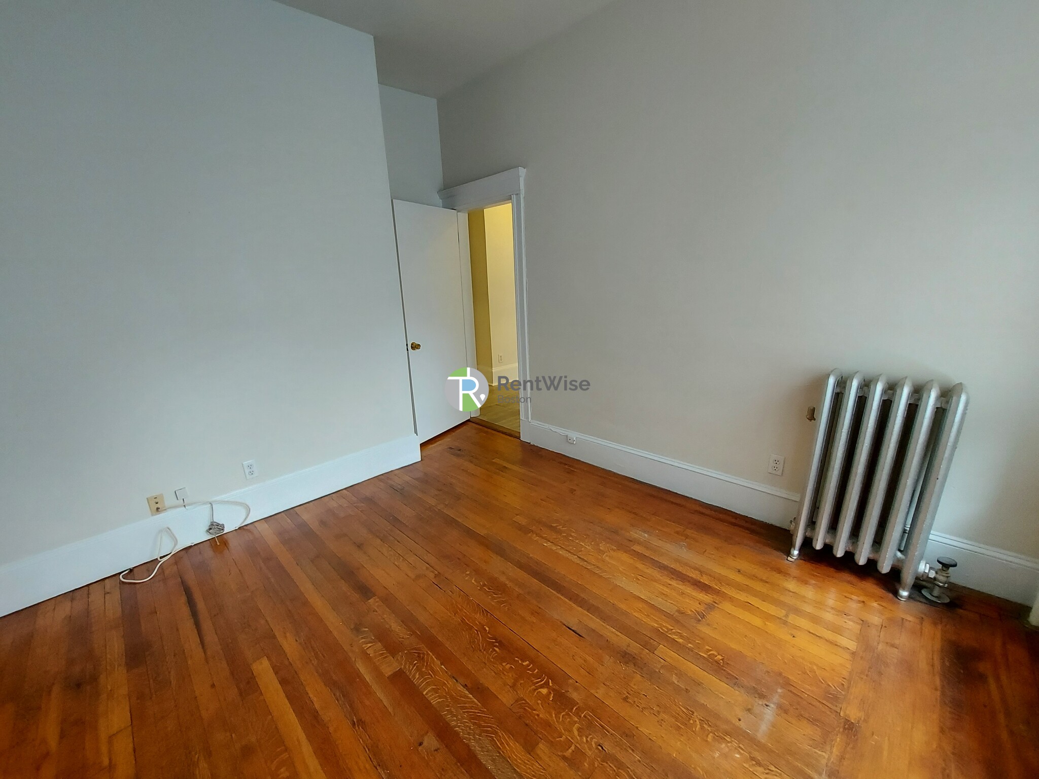 56 Gardner St, Allston