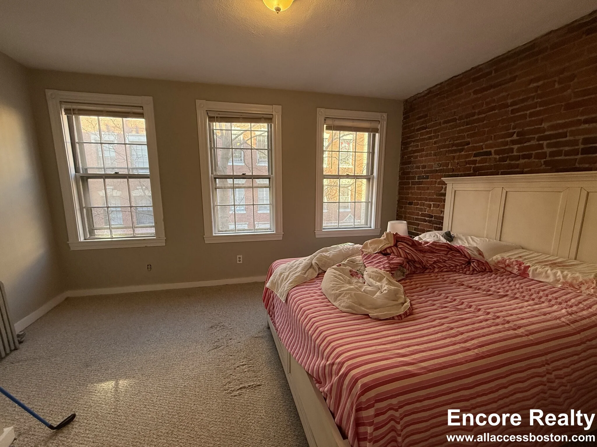 82 Phillips St, Beacon Hill