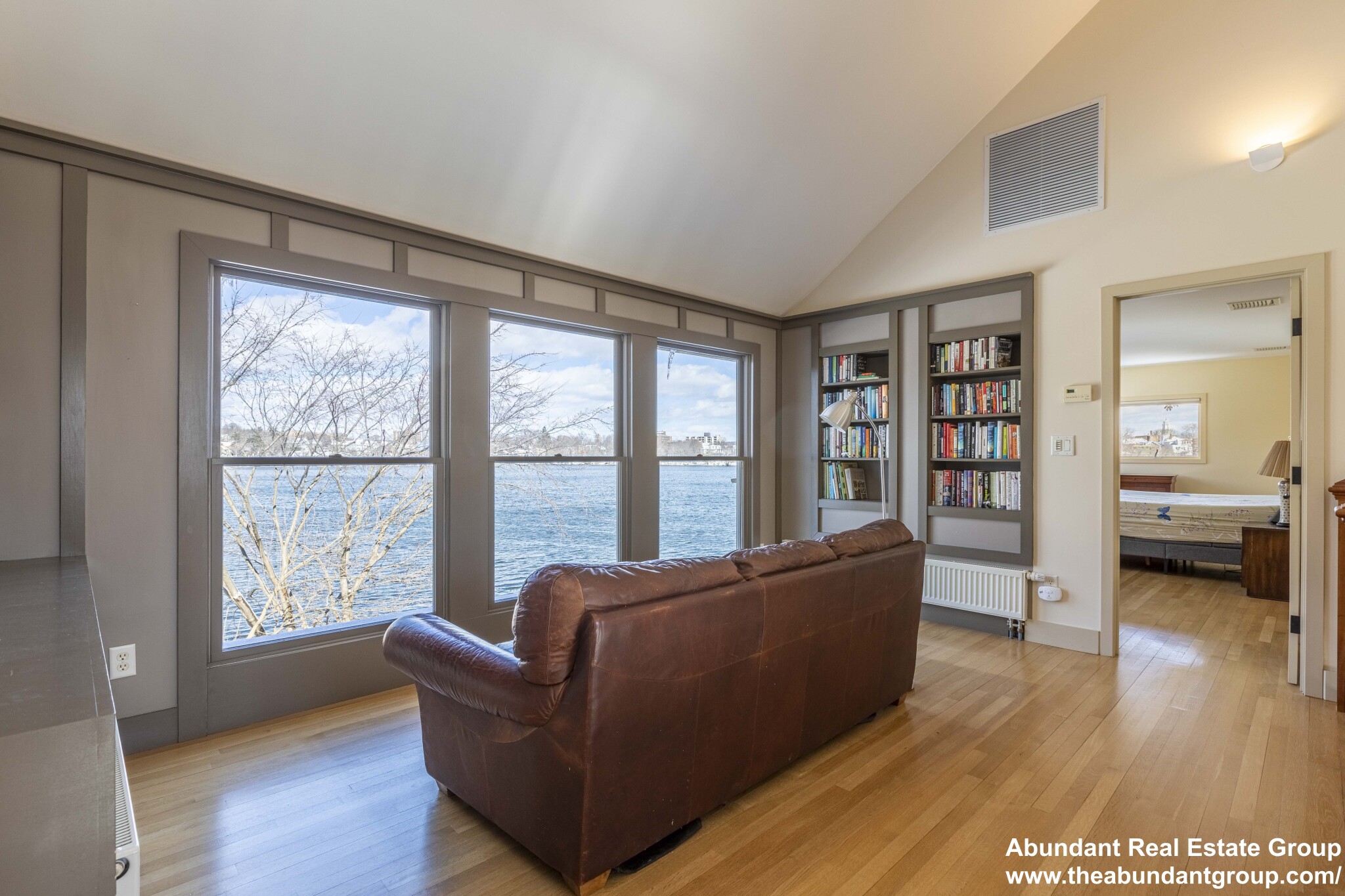 3 bed, 2.5 bath apartment for rent at 104 Spy Pond Pkwy Unit 1, Arlington — photo 19 of 40