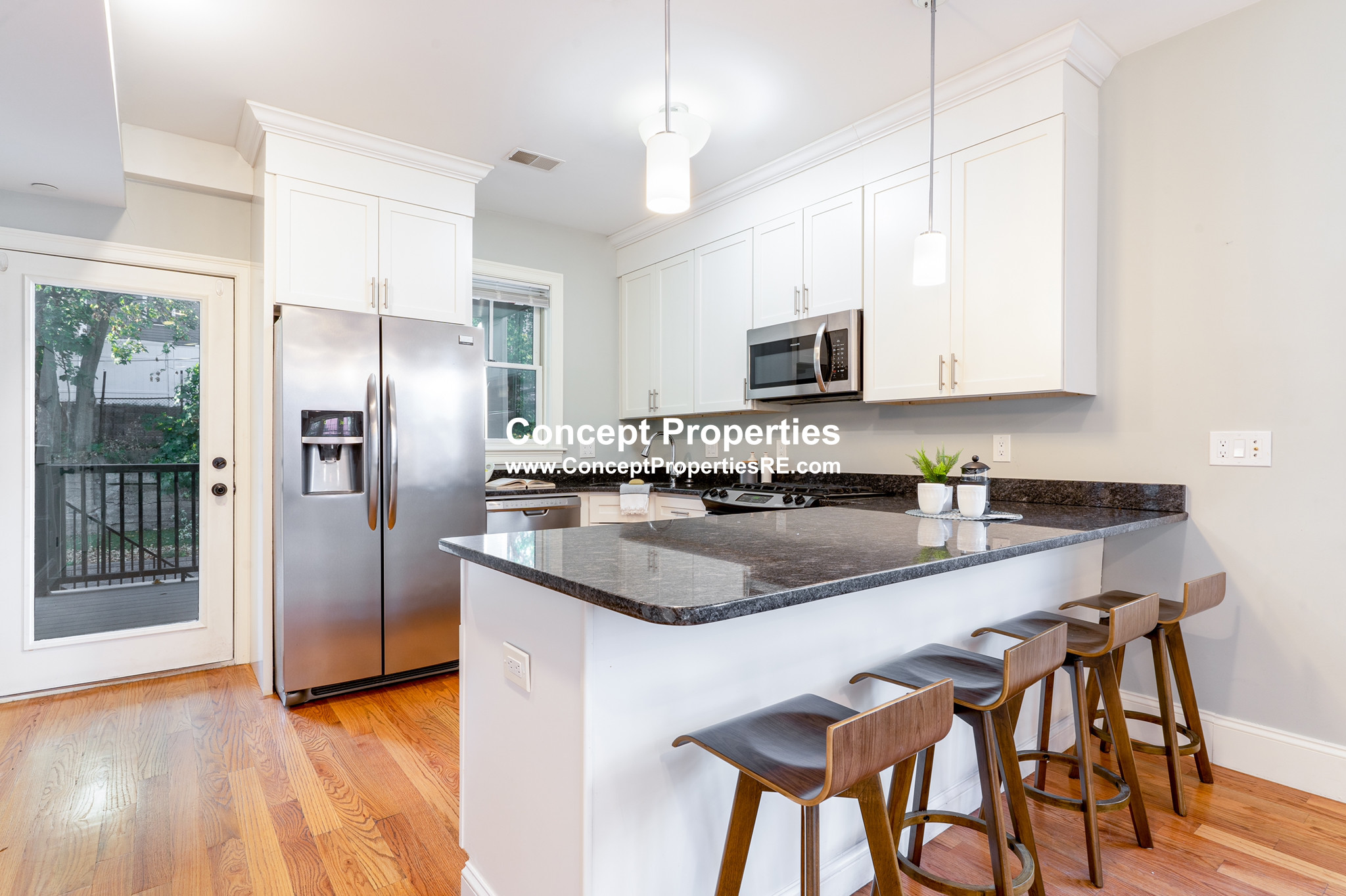 3 bed, 2.5 bath apartment for rent at 2767 Washington St Unit 3, Roxbury — photo 6 of 19