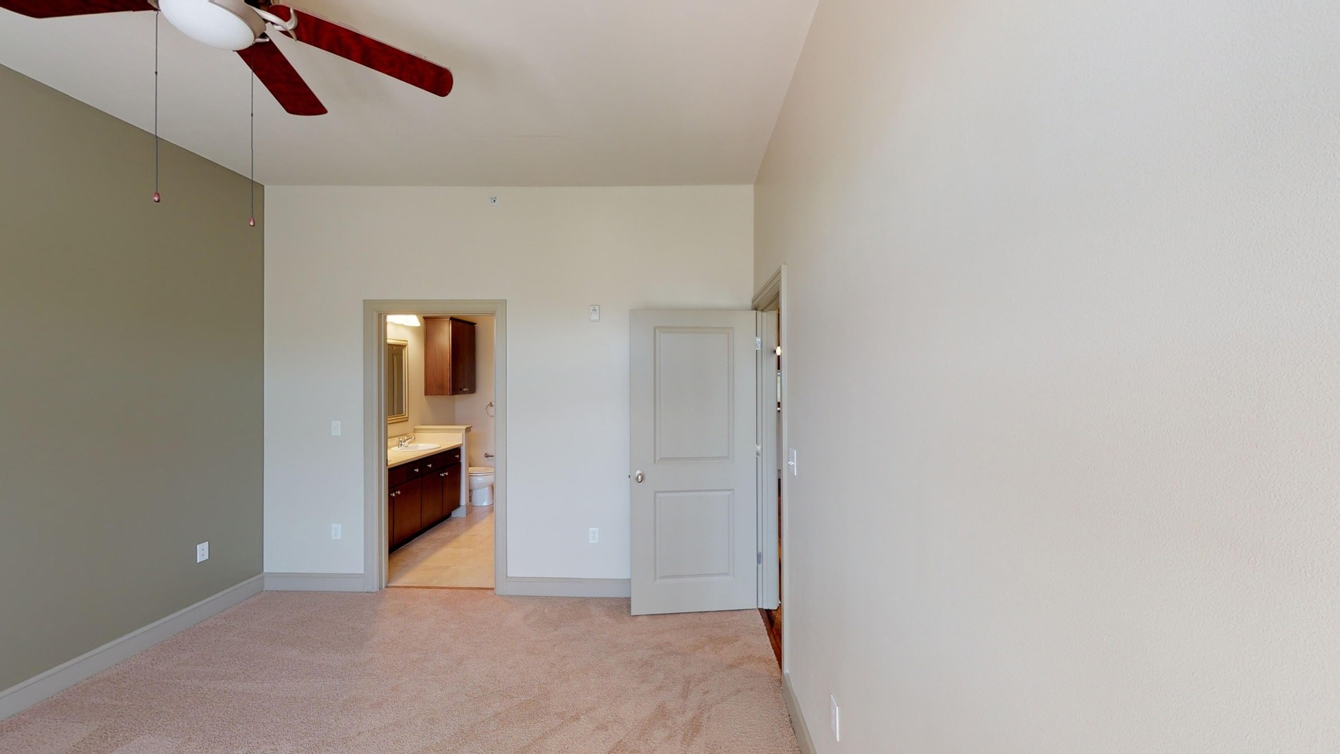 1 bed, 1 bath apartment for rent at 300 2nd Ave Unit 3185, Needham — photo 8 of 53