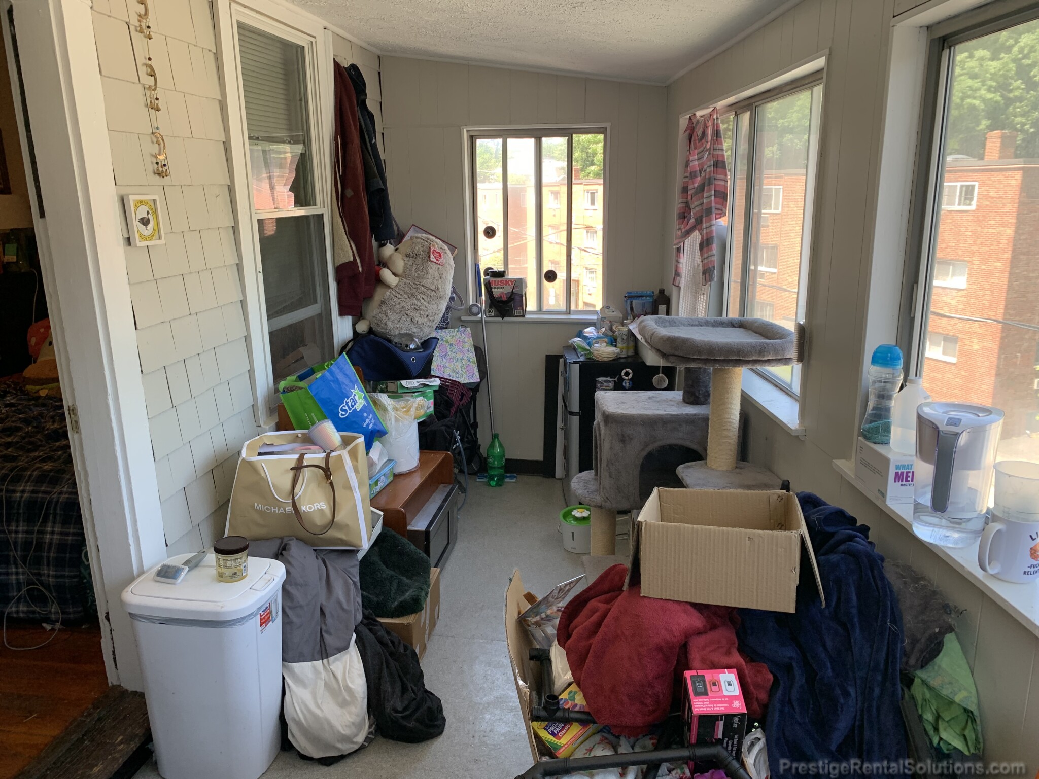 348 Faneuil St, Oak Square