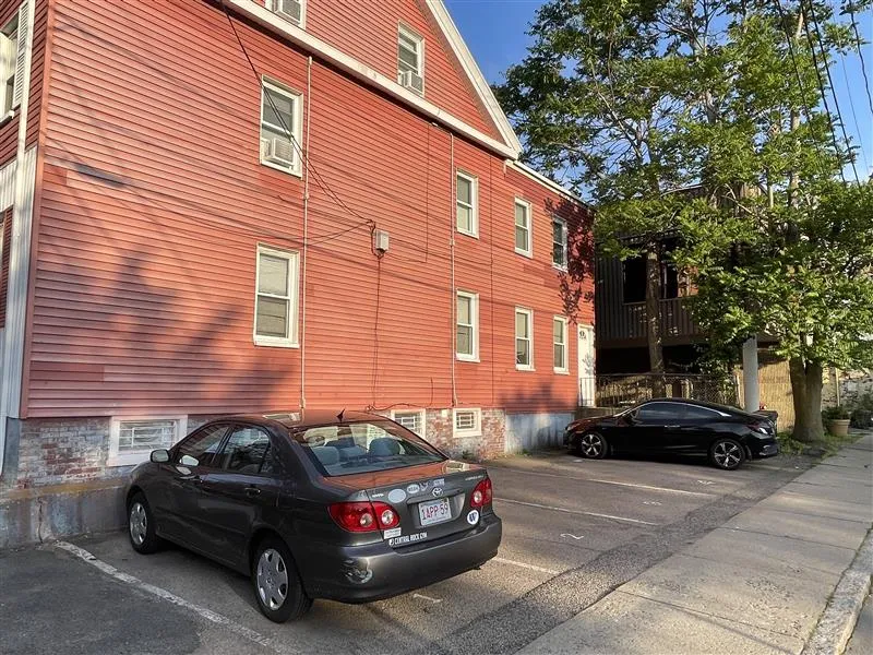 72 School St, The Port