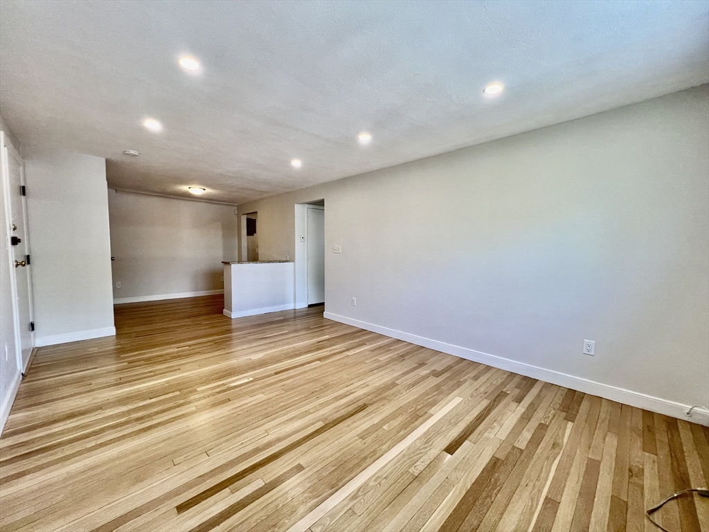 15 Commonwealth Ct, Brighton