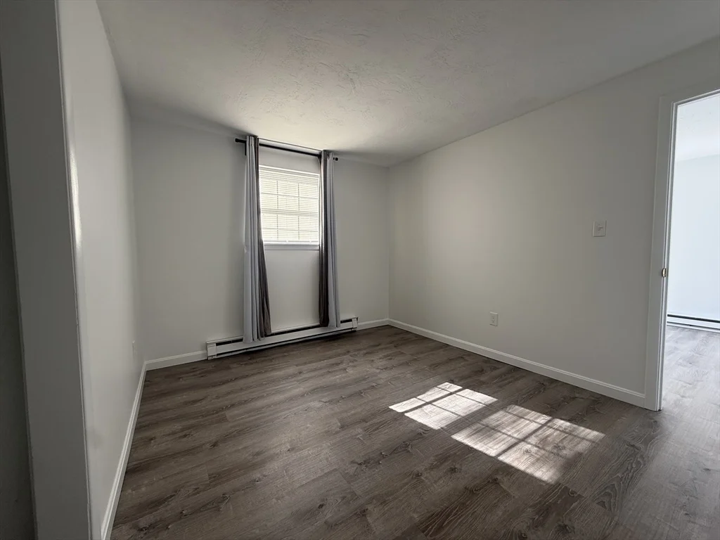 151 Providence Rd, Grafton