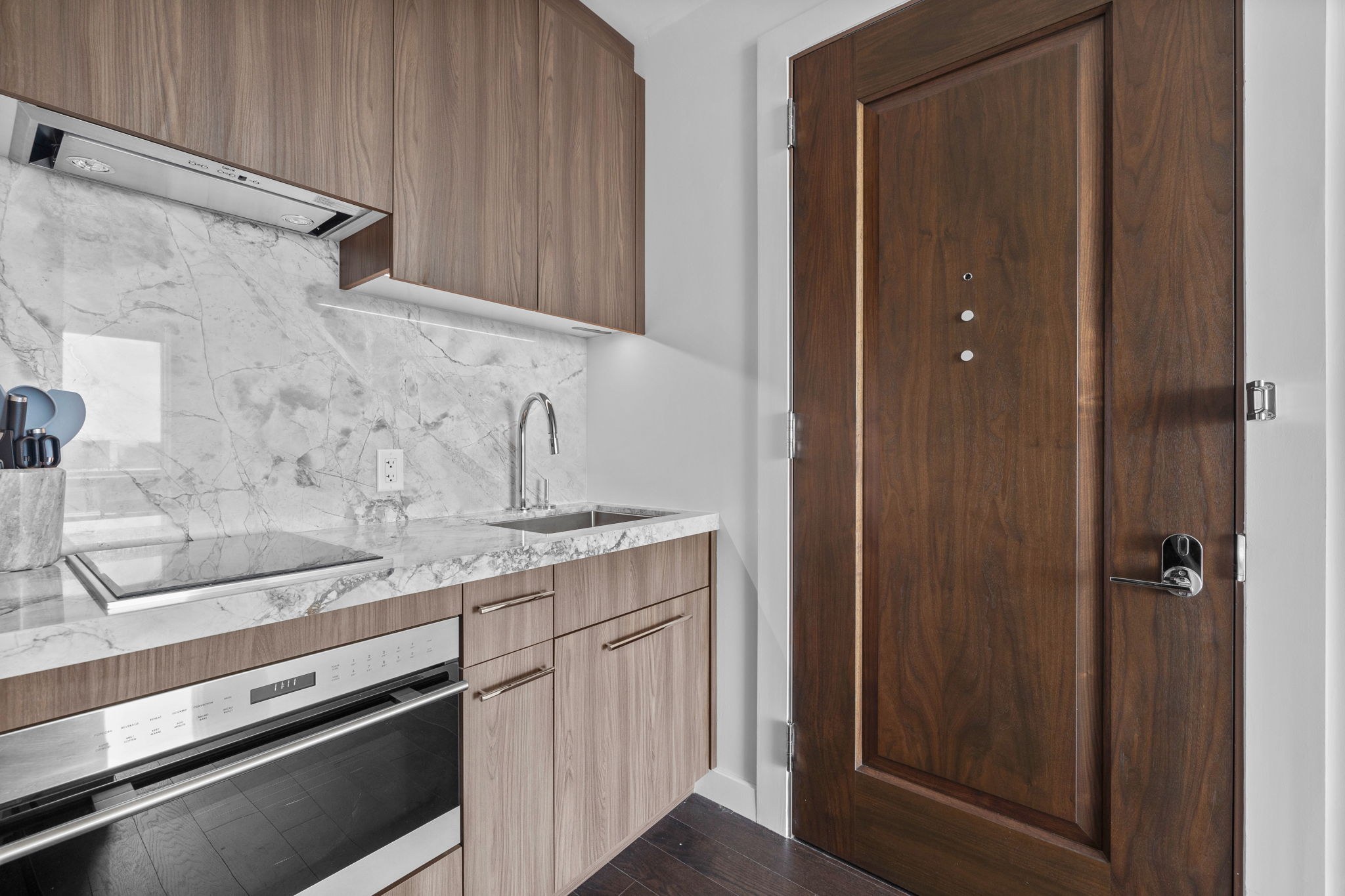 430 Stuart St, Back Bay