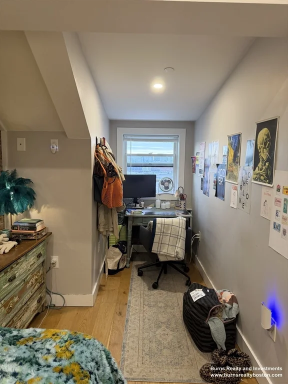 536 E Broadway, South Boston