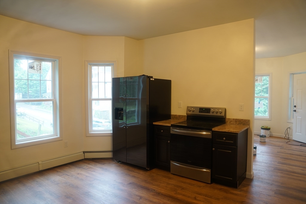 119 Rodney, Worcester