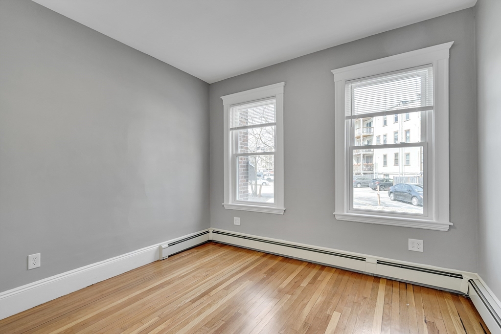 142 Sutherland Rd, Brighton