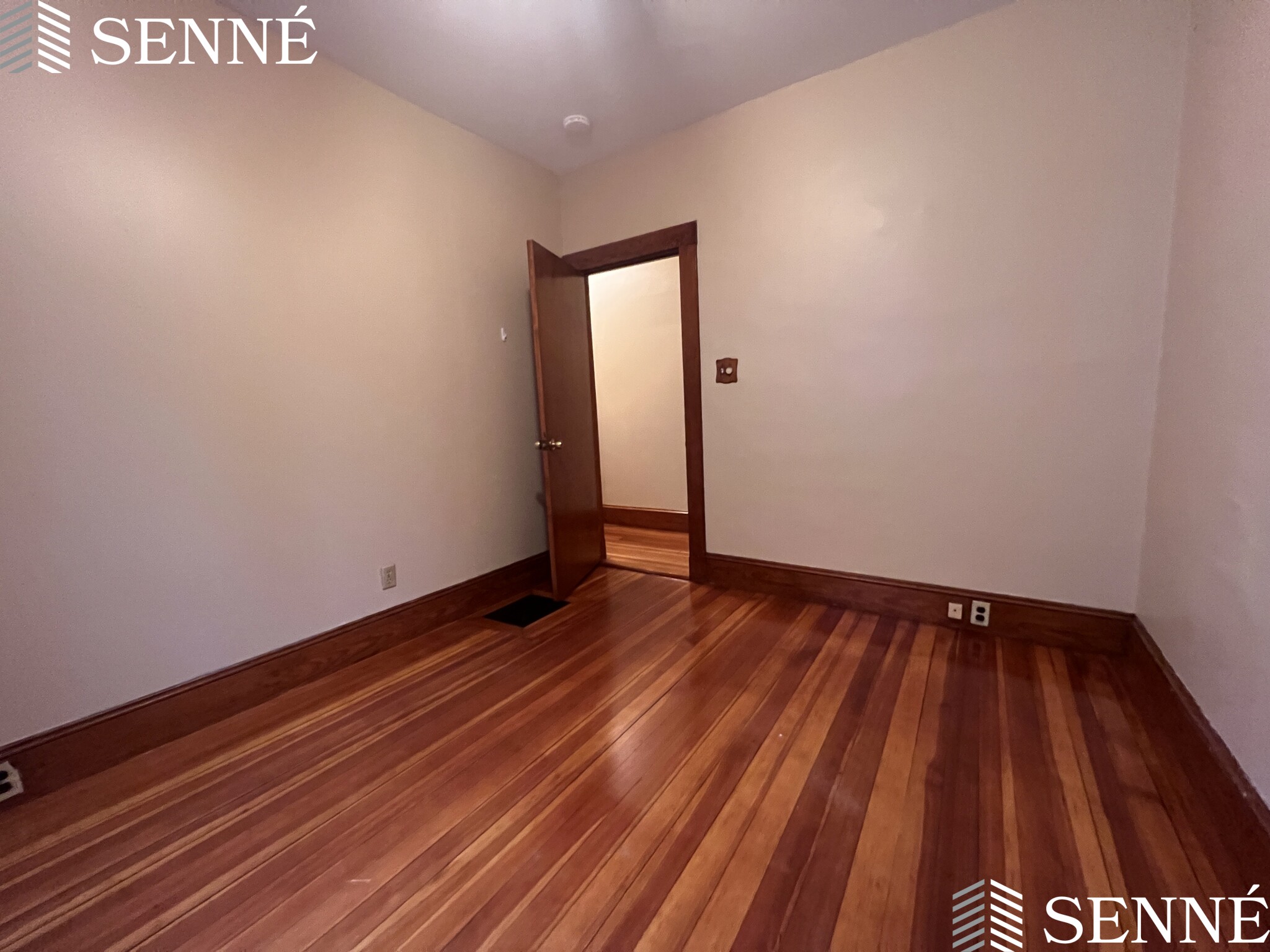 23 Sargent, North Cambridge