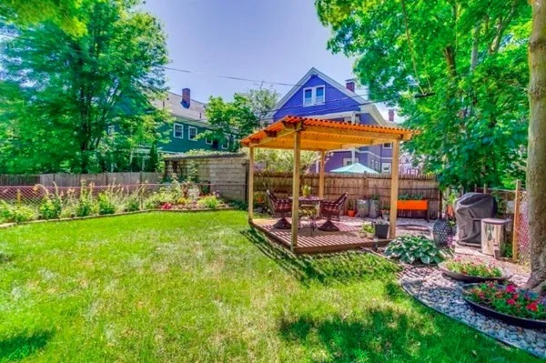 27 King St, Dorchester