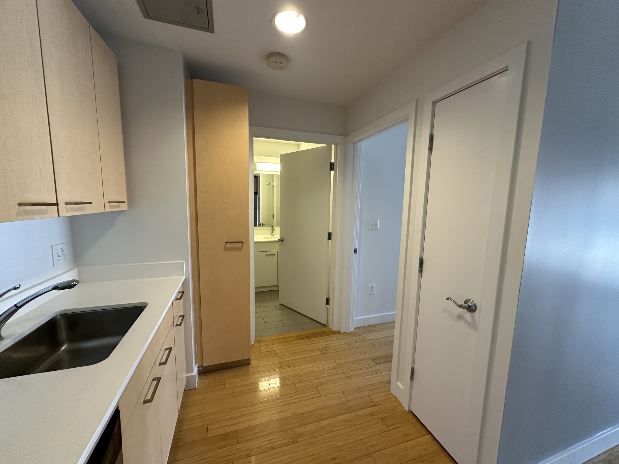 1085 Boylston St, Fenway