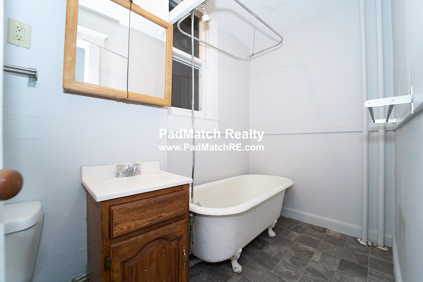 218 South St, Jamaica Plain