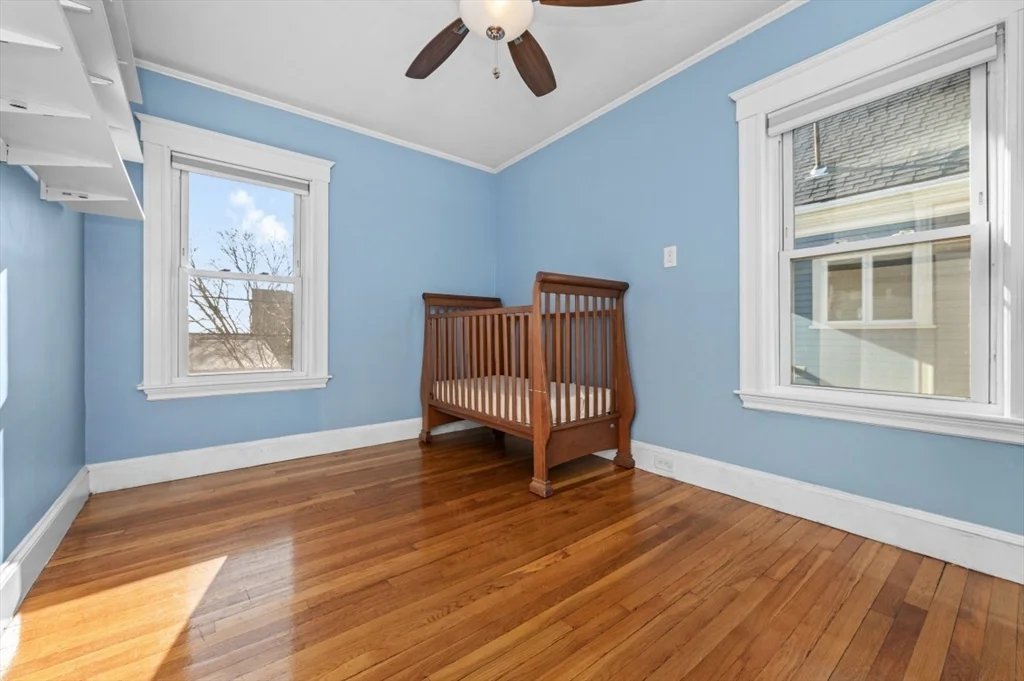 31 Pierce Ave, Dorchester