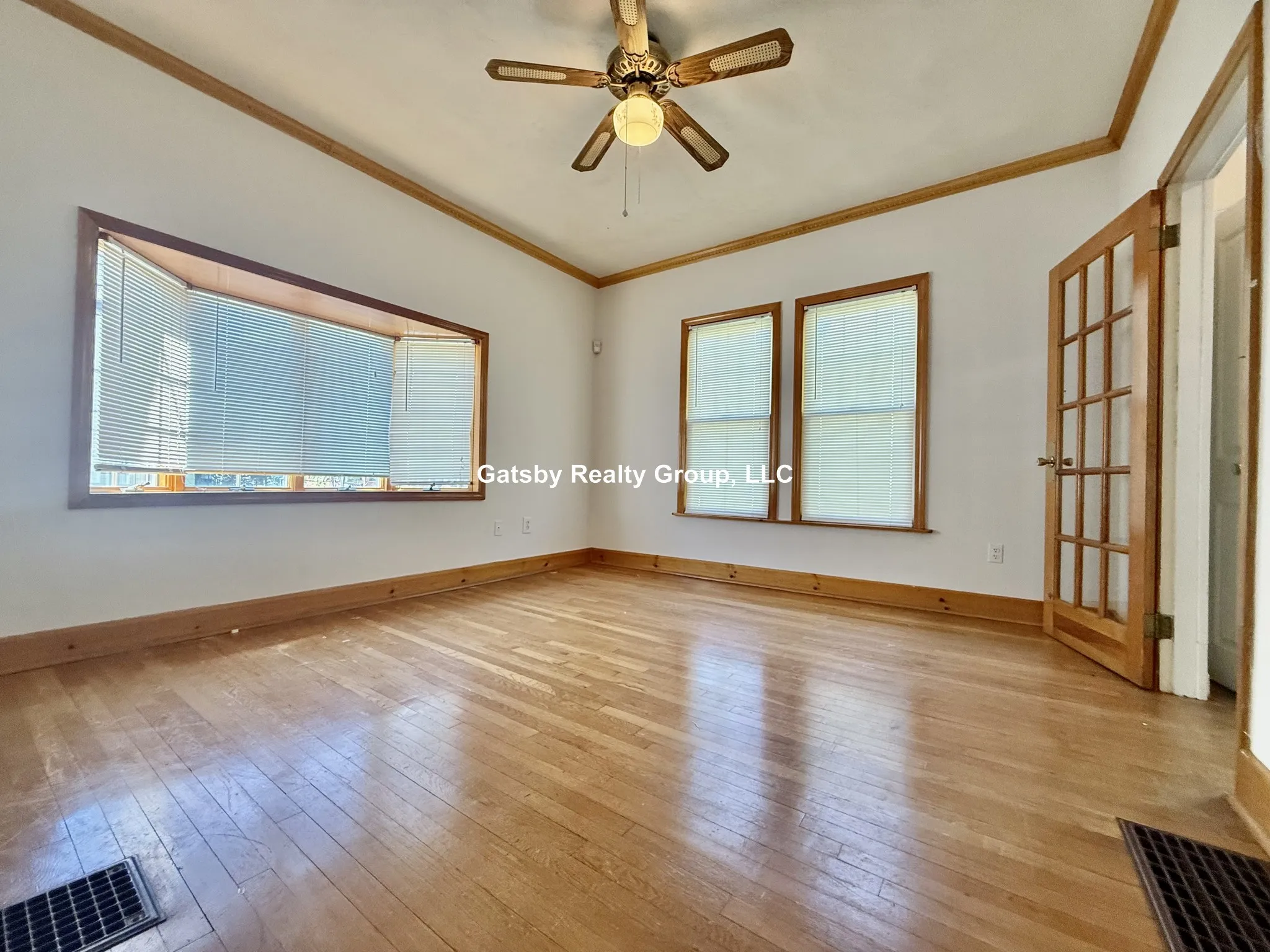 148 Morrison Ave, Powder House Square