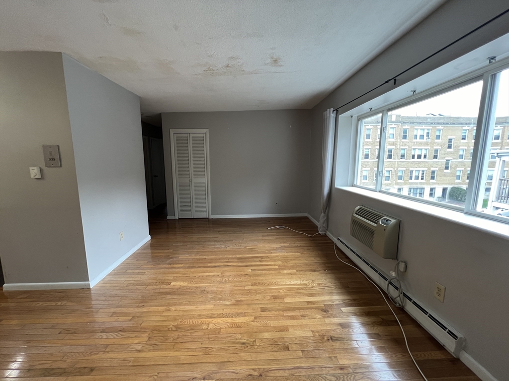 10 Scottfield Rd, Allston