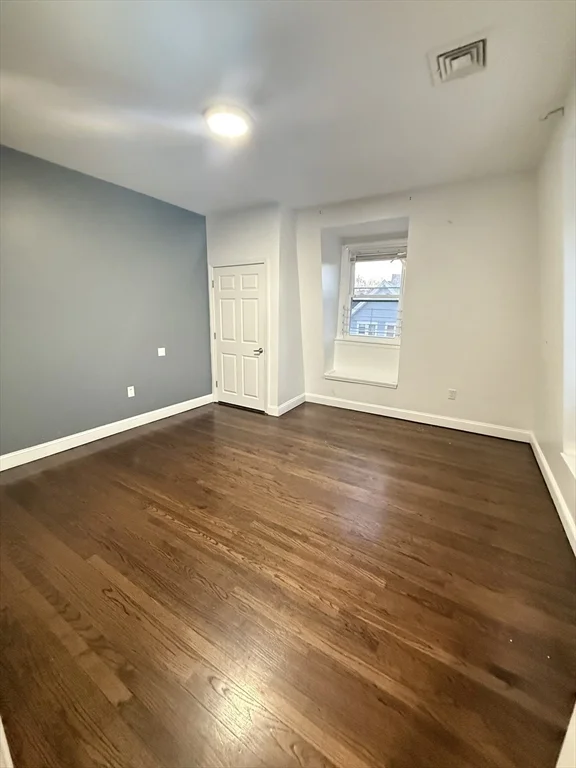 112 Hollingsworth St, Lynn