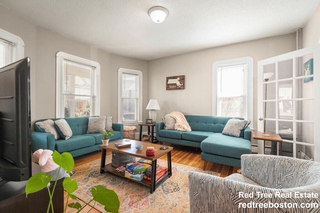 155 Spruce St, Watertown