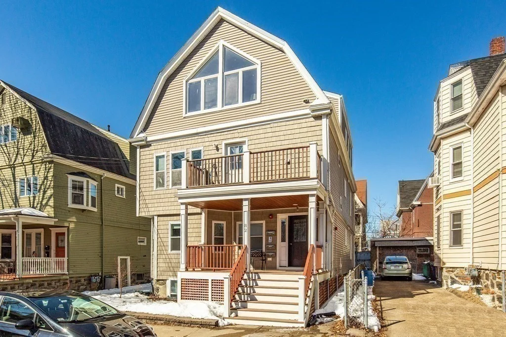 82 Pearson Ave, Ball Square