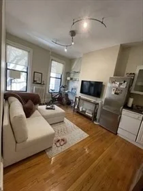 141 Arlington St, Back Bay