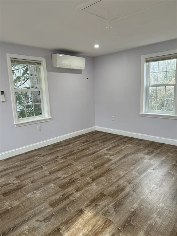 58 Hartford St, Natick