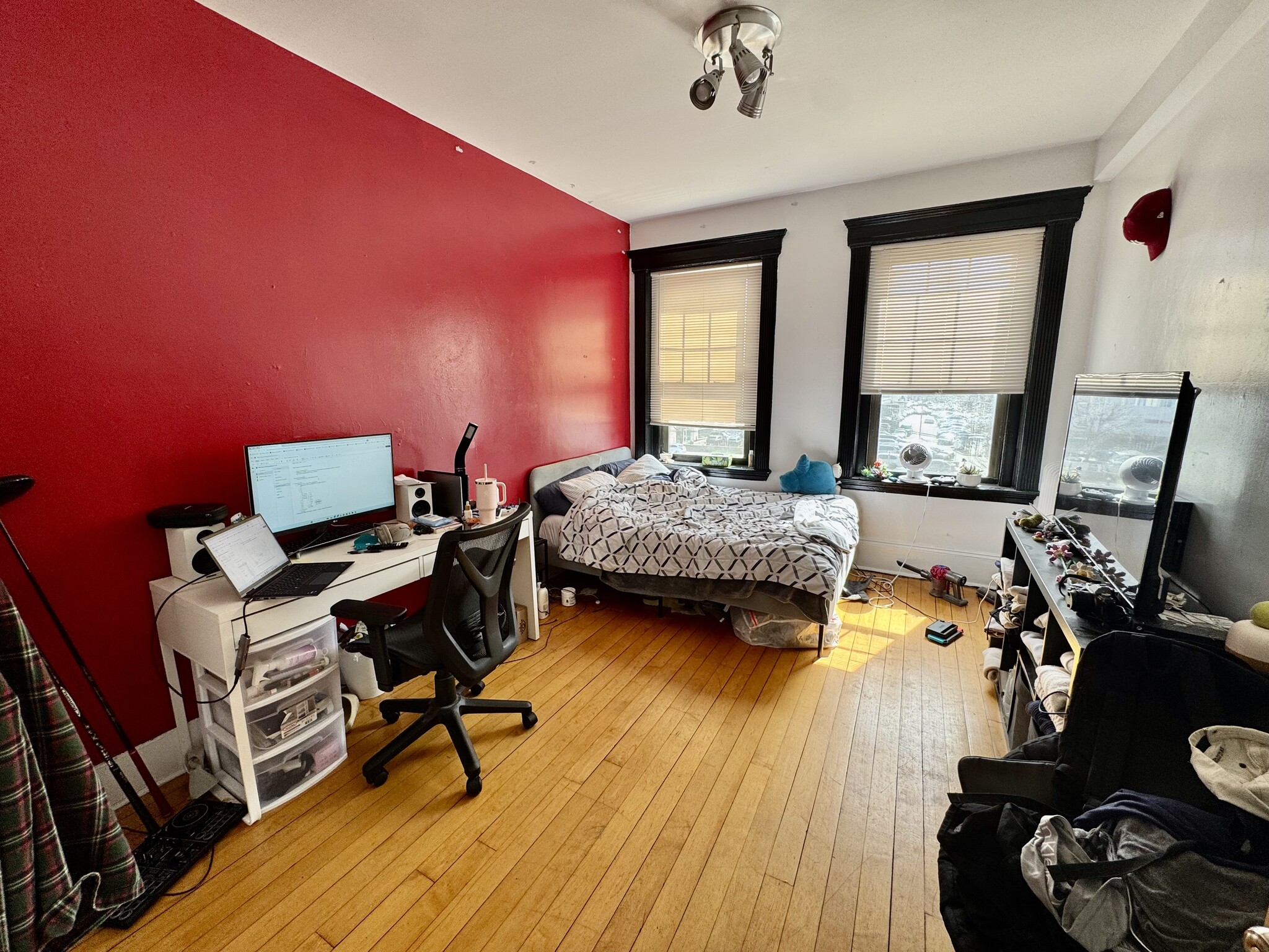 1173 Commonwealth Ave, Brighton