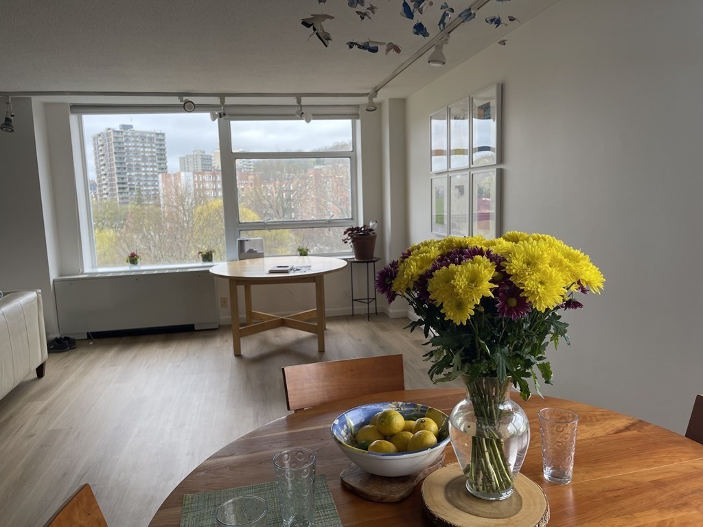 80 Park St, Coolidge Corner