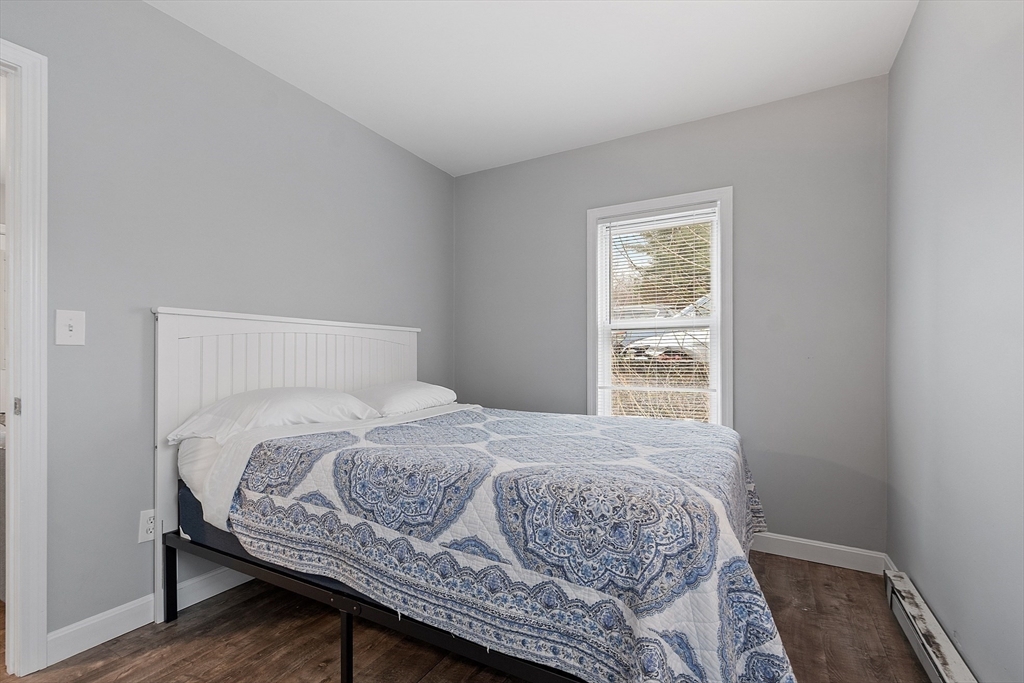 1 Foster St, Pepperell