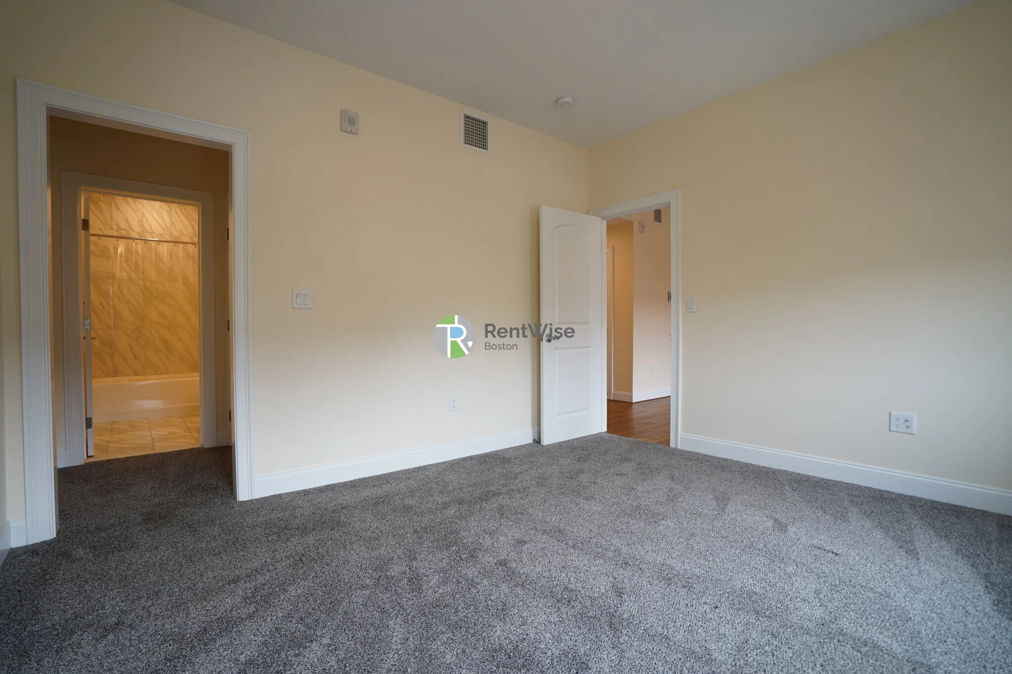 315 Broadway, Winter Hill