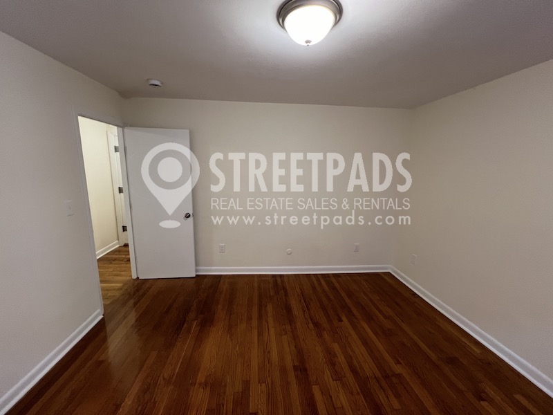 1315 Commonwealth Ave, Allston