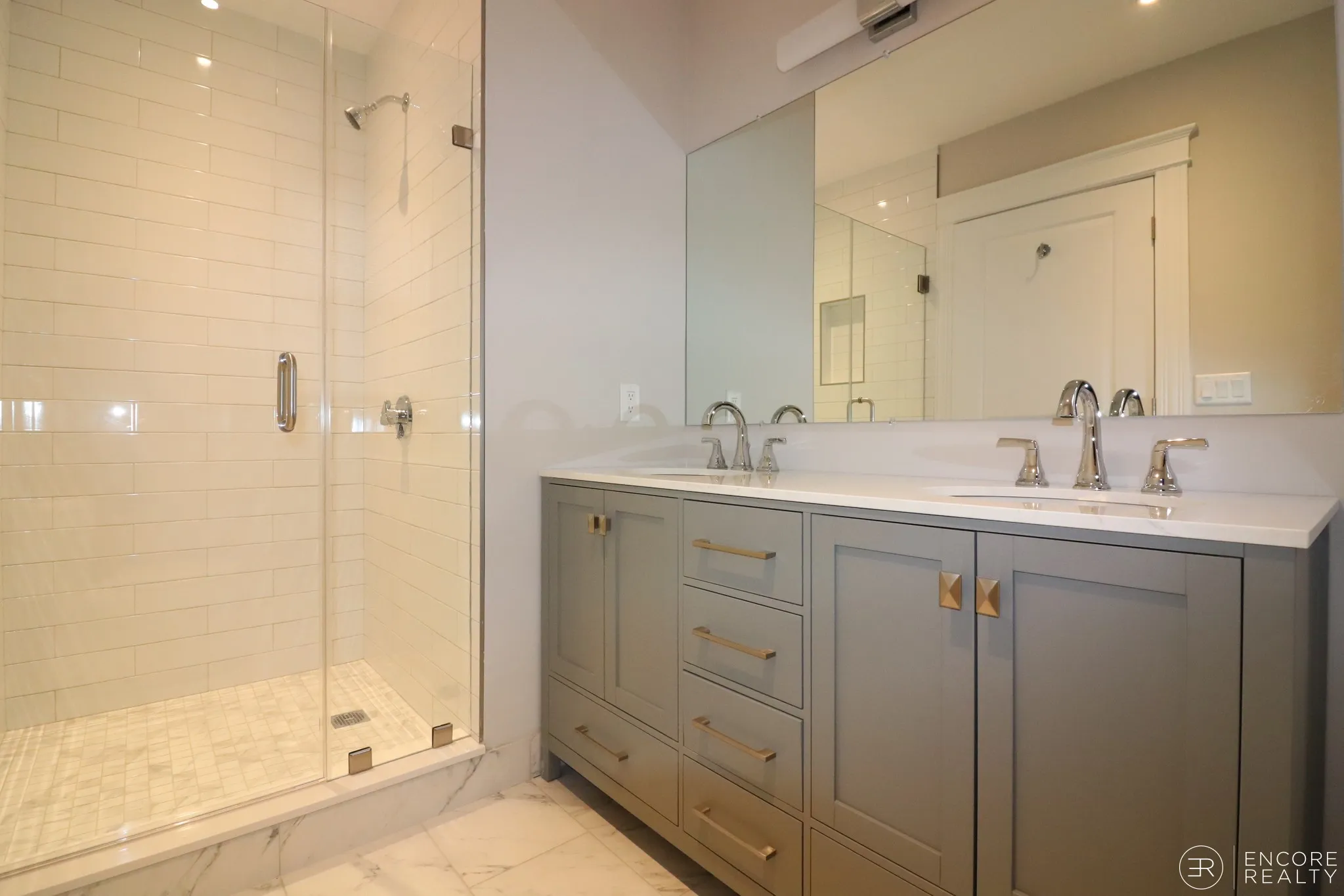 11 Stearns Rd, Coolidge Corner