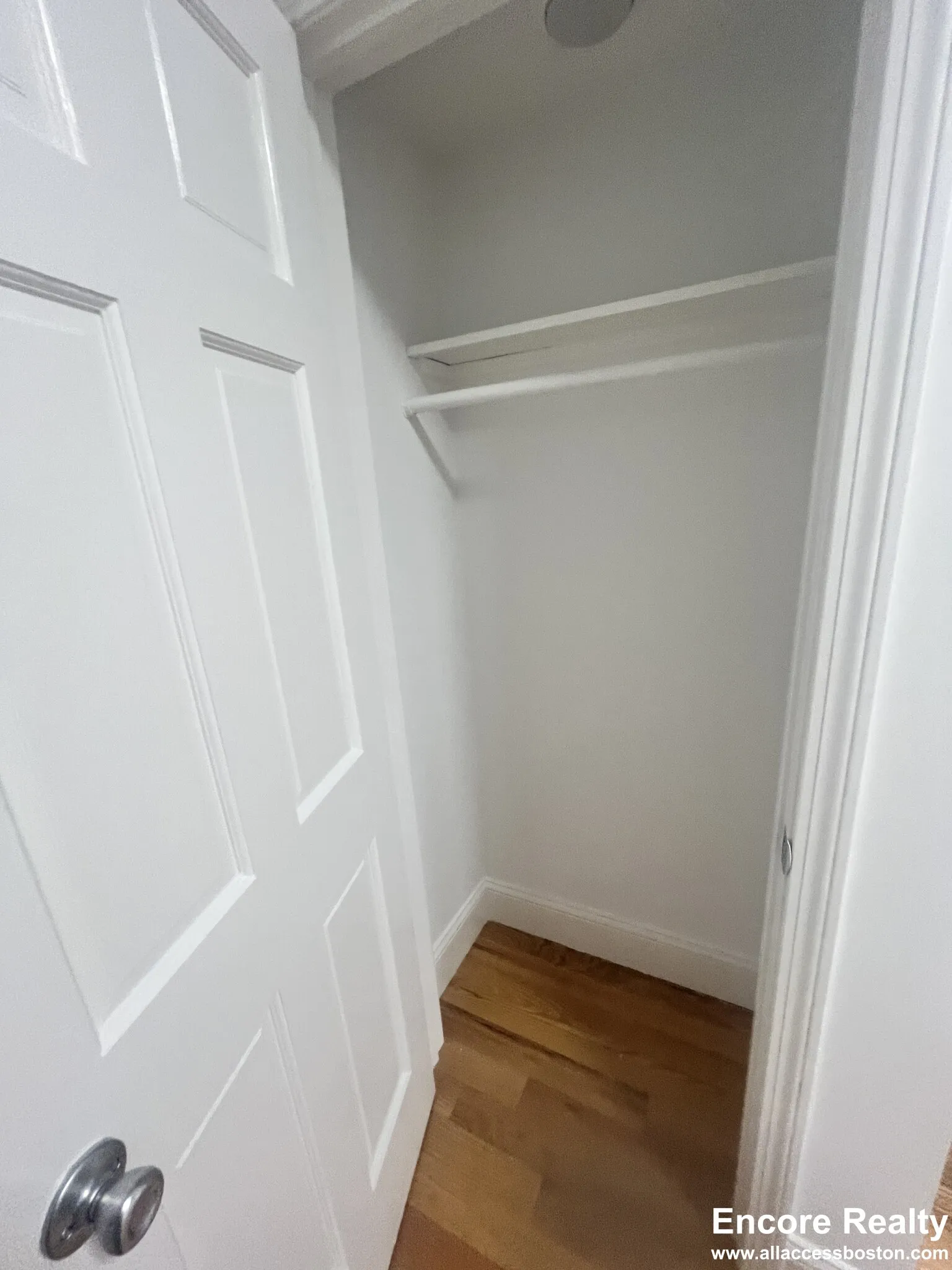 51 Joy St, Beacon Hill