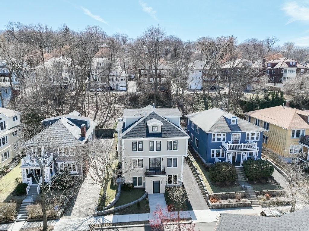 116 Columbia St, North Brookline