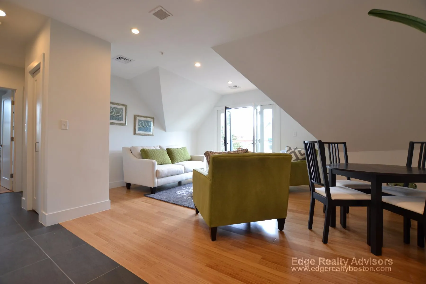 60 Hooker St, Allston