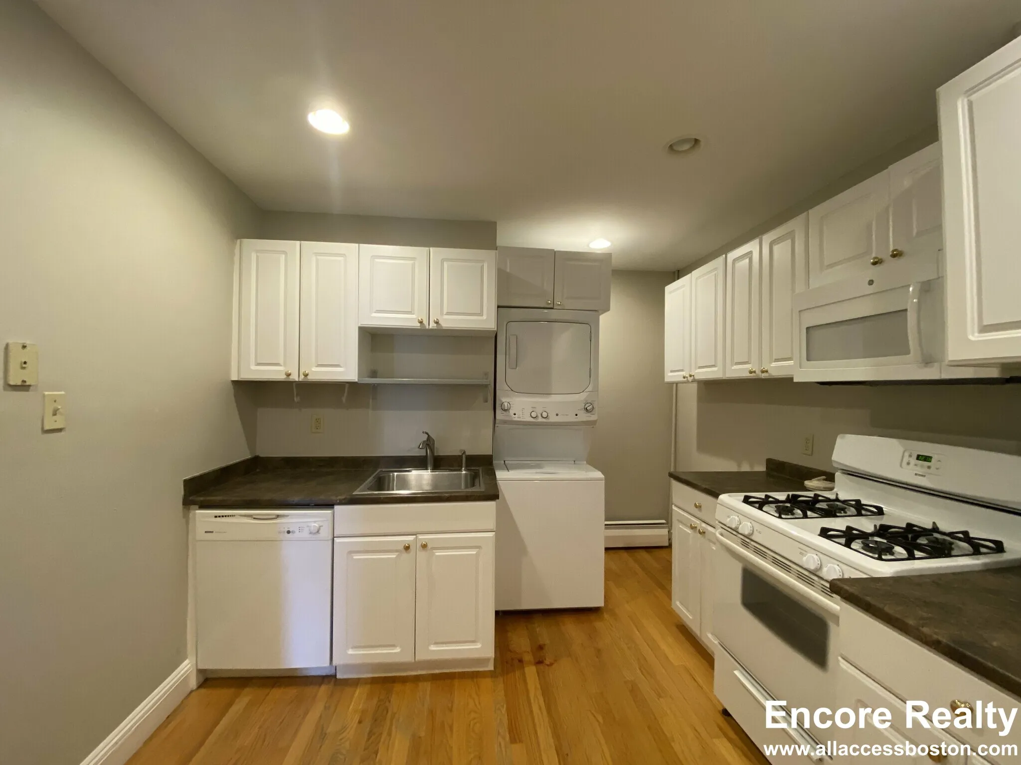 350 Allston St, Cambridgeport