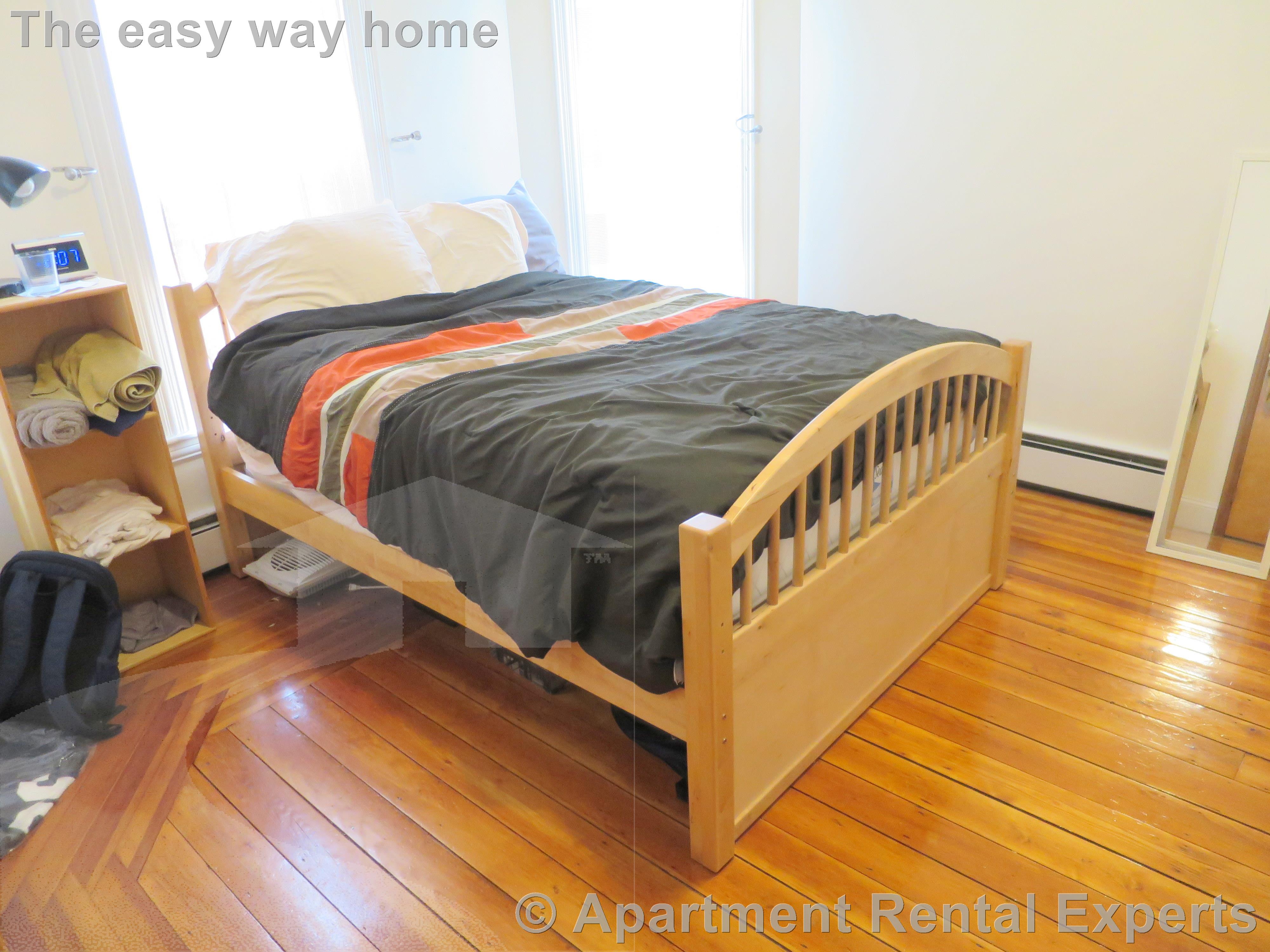 17-19 Cutter Ave, Davis Square