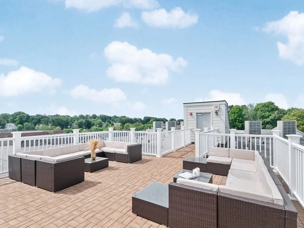 1789 Centre St, West Roxbury