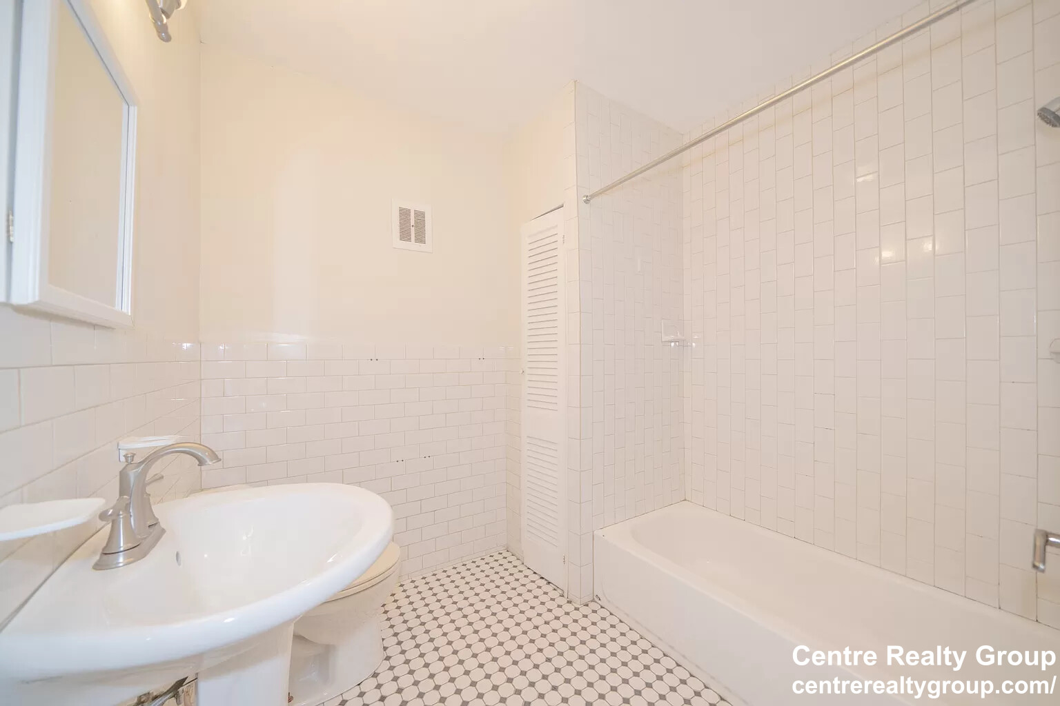 1728 Beacon St, Brookline