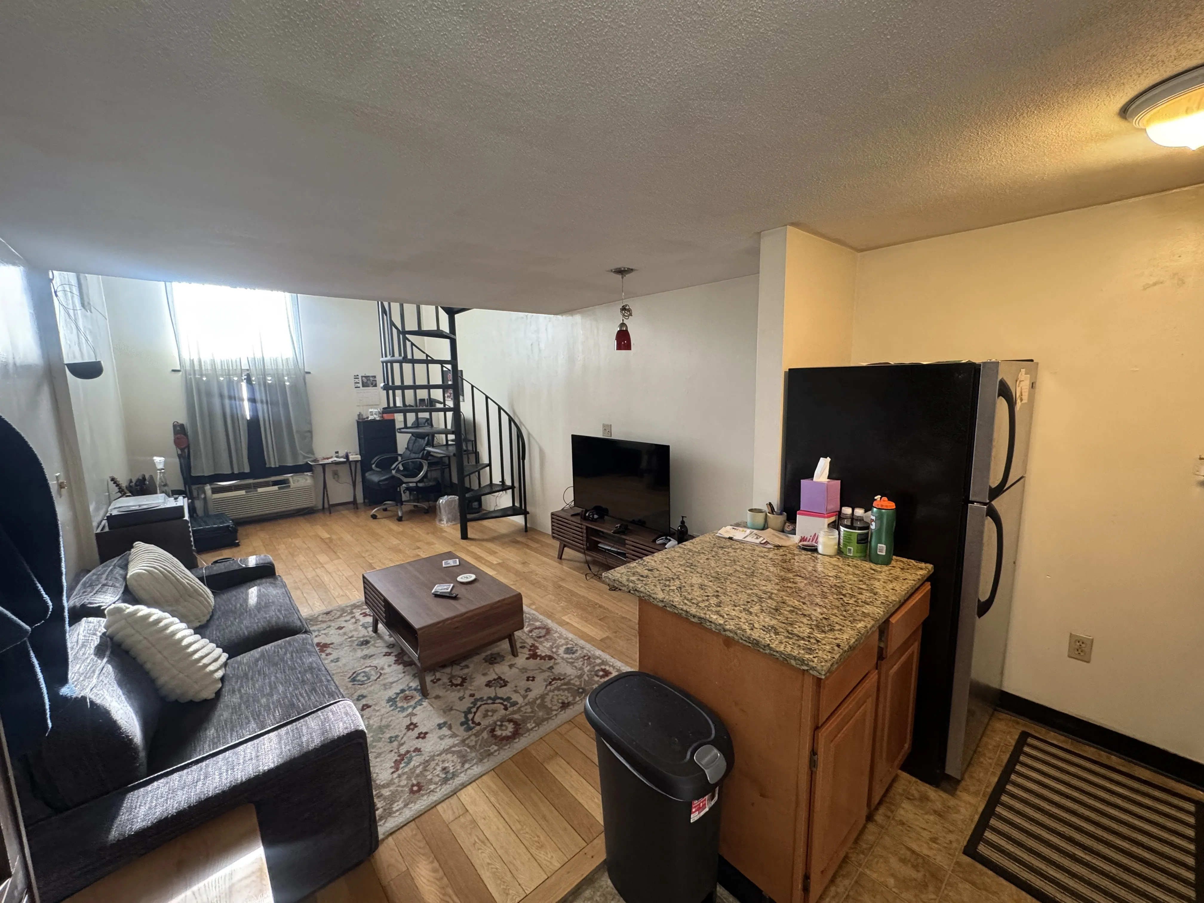 385 Dorchester St, South Boston