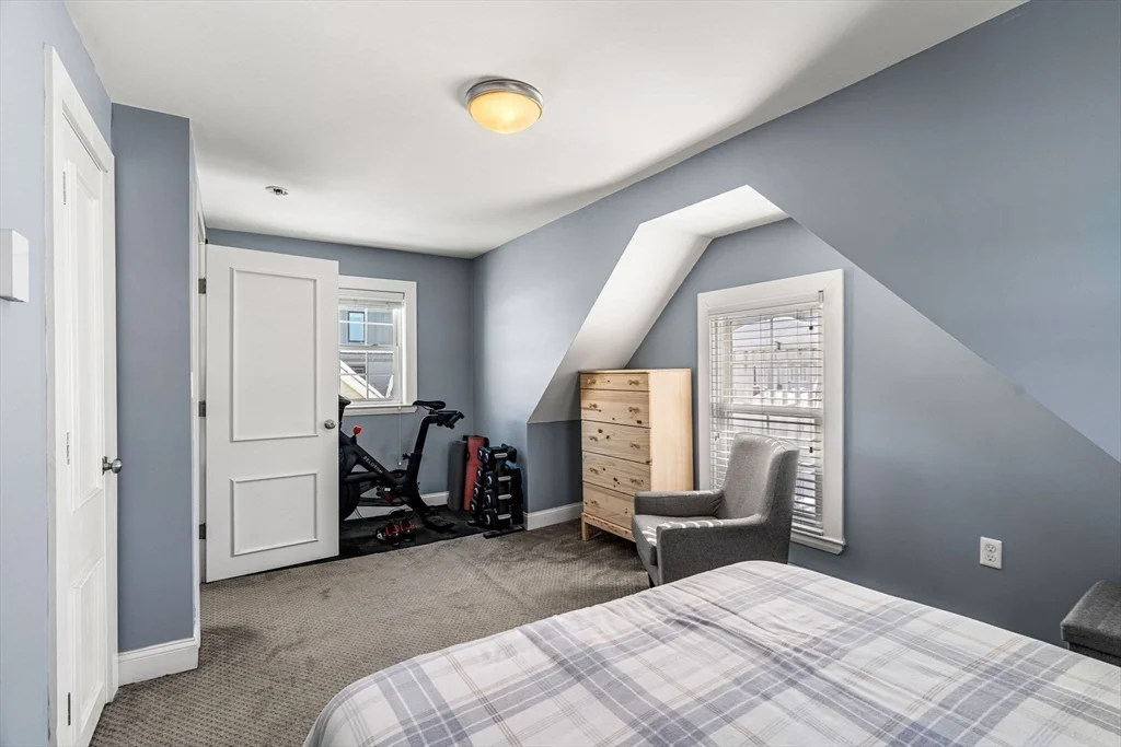 87 Condor St, Eagle Hill