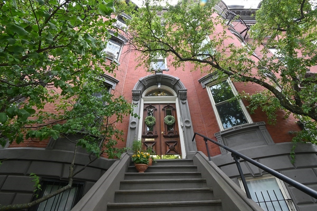 486 Columbus Ave, South End