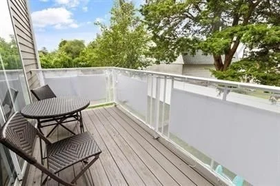 13 Circuit Ln, Watertown