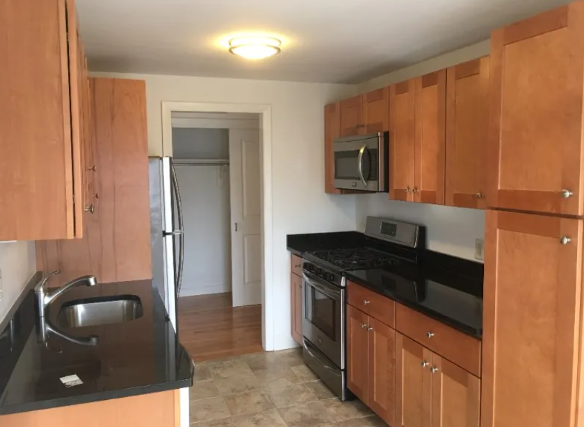 215 Massachusetts Ave, Arlington