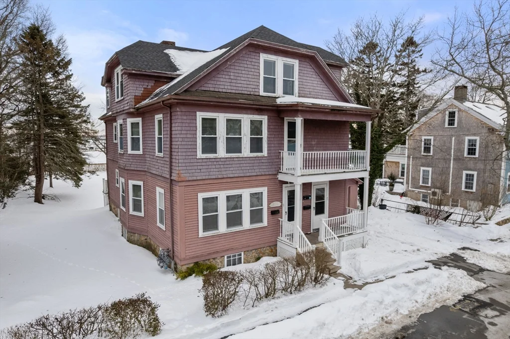 25-27 Lafayette St, Fairhaven