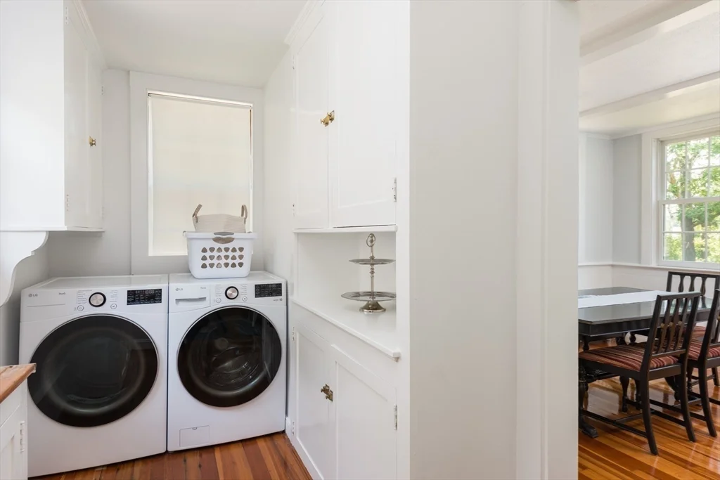 16 Jefferson Shores Rd, Cohasset Narrows