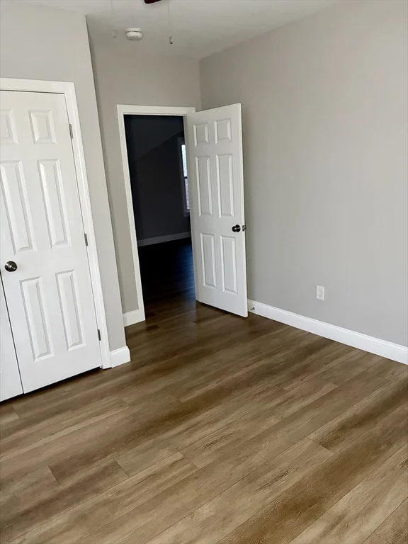 325 Snell, Fall River