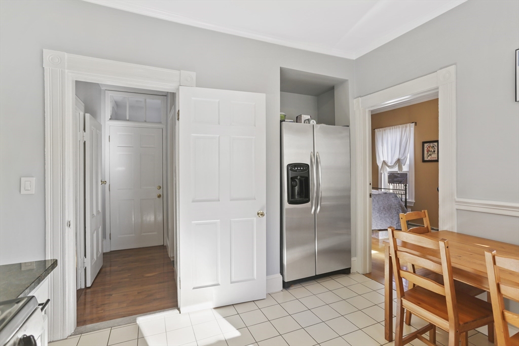 34 Bayard St, Allston