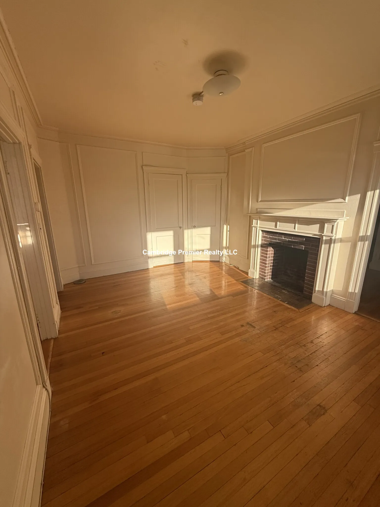 19 Garden St, Neighborhood Nine