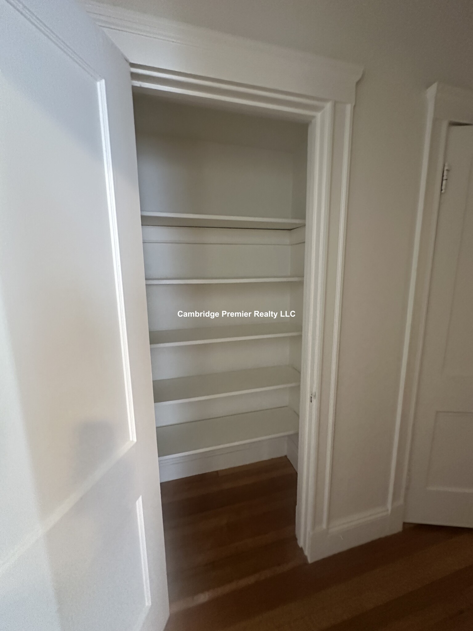 19 Garden St, Neighborhood Nine