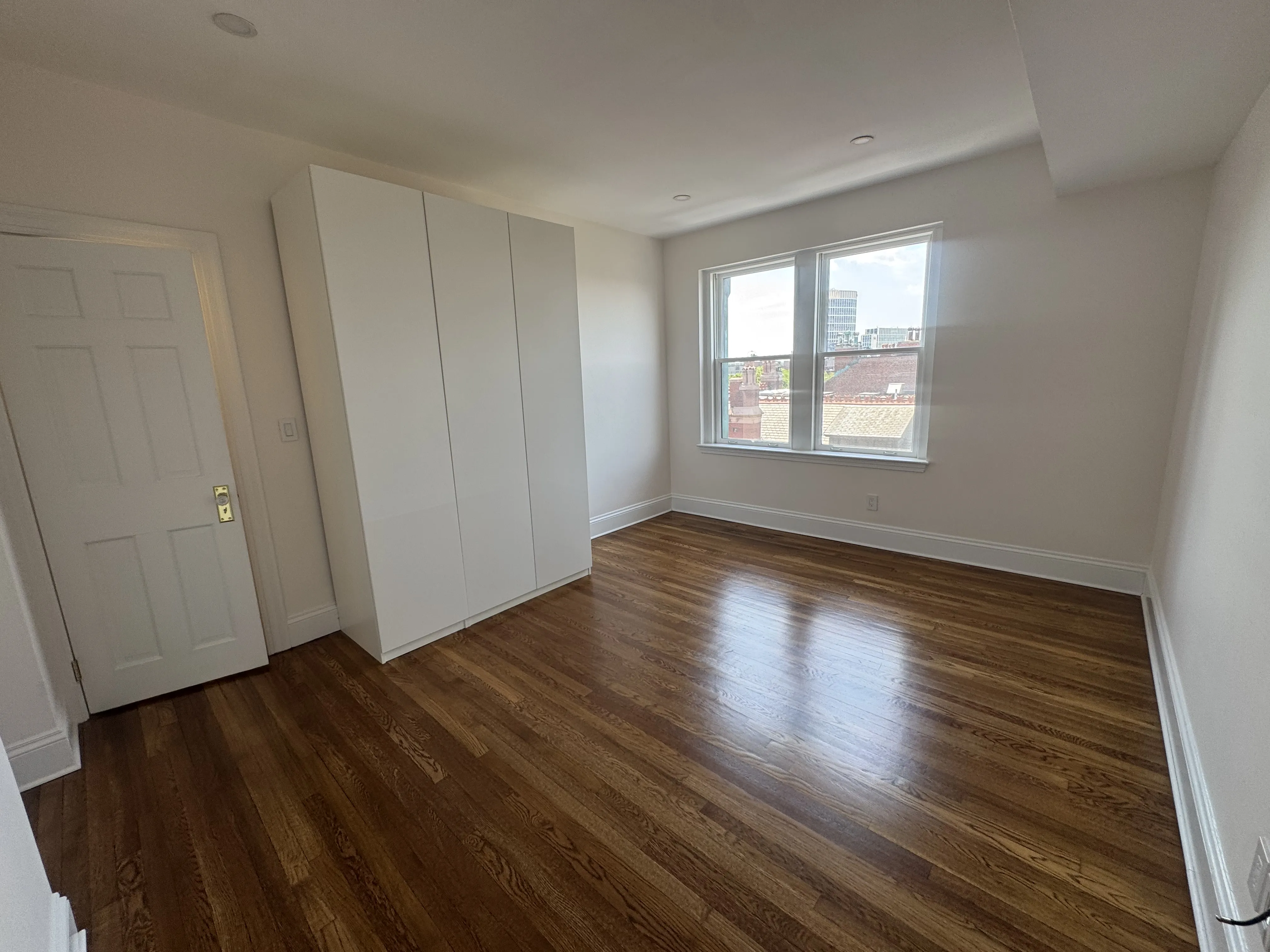 239 Commonwealth Ave, Back Bay